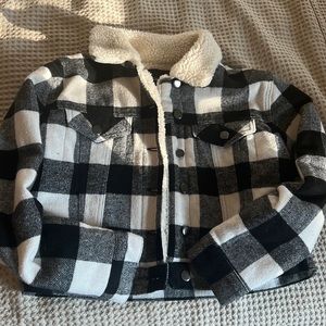 FASHION NOVA warm sz medium checkered jacket